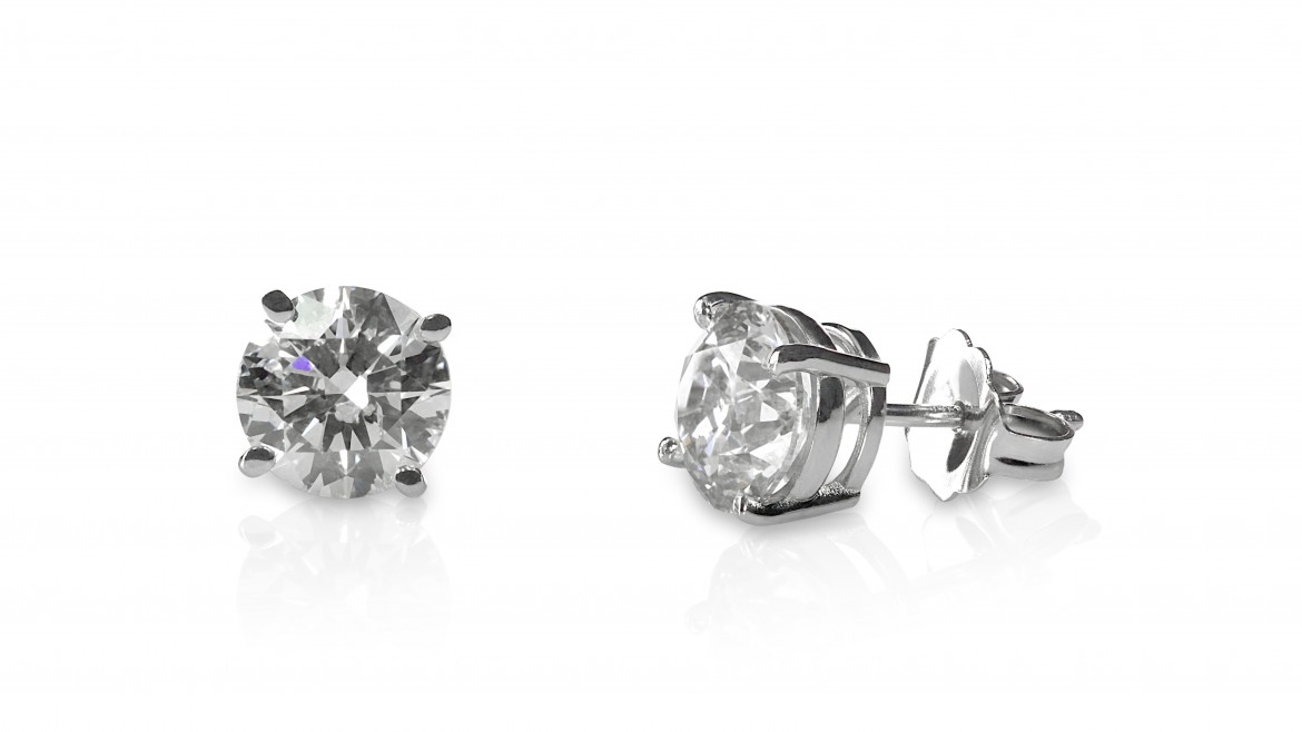 Best Diamond Stud Settings and Earring Backs For Your Earrings