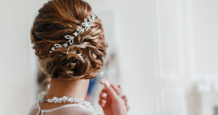 Your wedding jewelry should complement your special day.