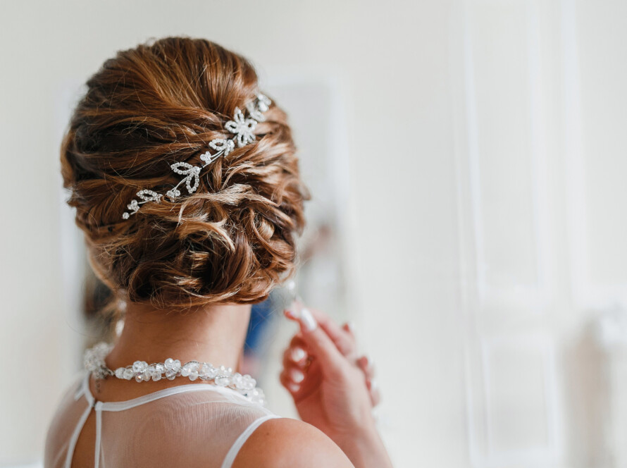 Your wedding jewelry should complement your special day.